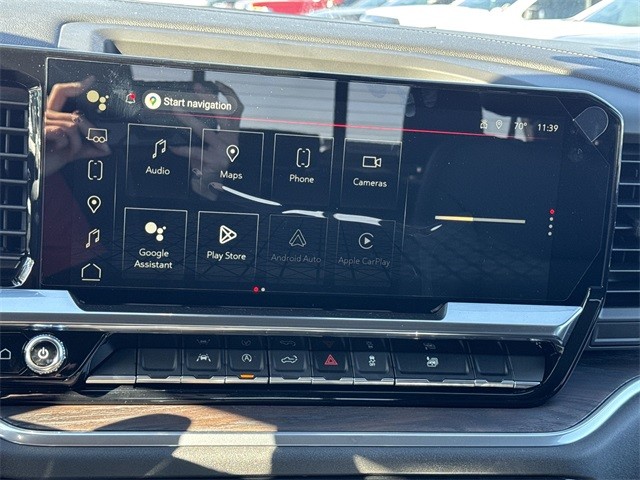 GMC Sierra 1500 Vehicle Full-screen Gallery Image 16