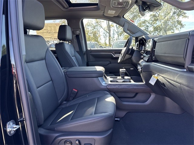 GMC Sierra 1500 Vehicle Full-screen Gallery Image 25