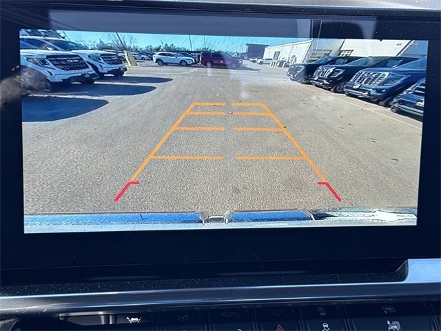 GMC Sierra 1500 Vehicle Full-screen Gallery Image 17