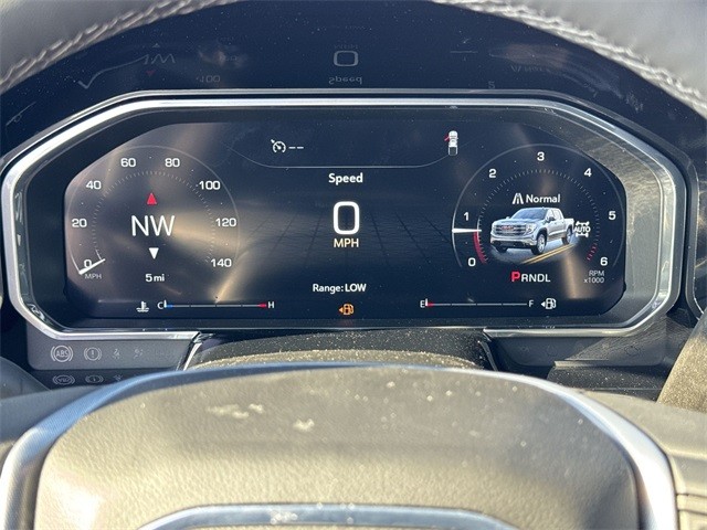 GMC Sierra 1500 Vehicle Full-screen Gallery Image 15