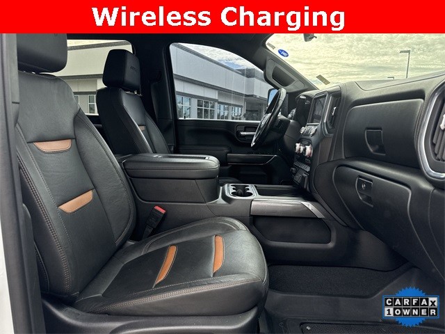 GMC Sierra 2500HD Vehicle Full-screen Gallery Image 32