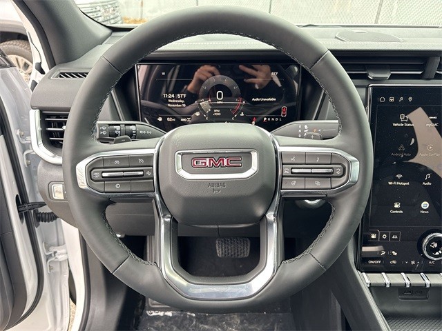 GMC Terrain Vehicle Full-screen Gallery Image 14