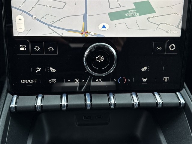 GMC Terrain Vehicle Full-screen Gallery Image 19