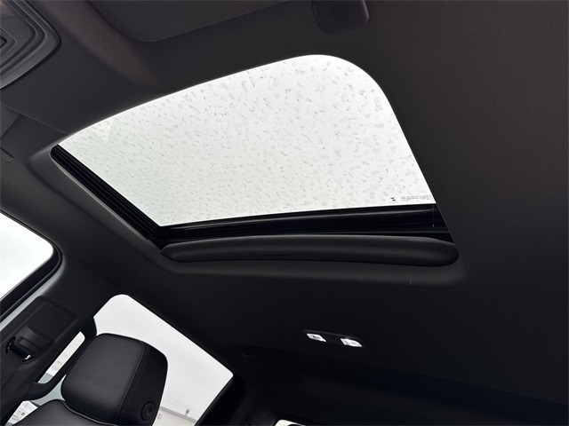 GMC Sierra 2500HD Vehicle Full-screen Gallery Image 22