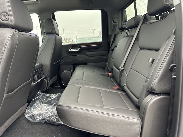 GMC Sierra 2500HD Vehicle Full-screen Gallery Image 23