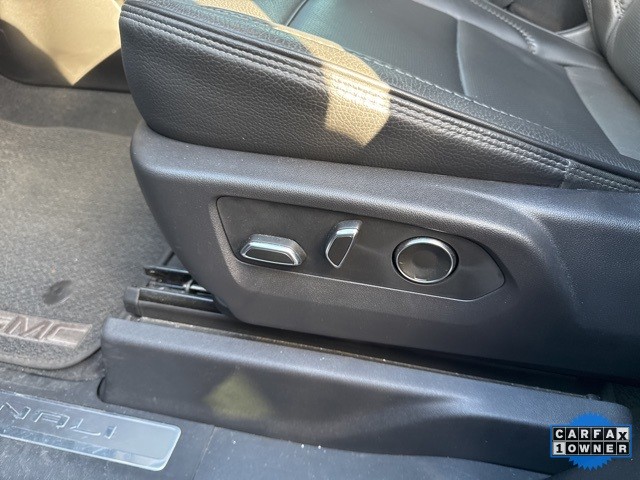 GMC Sierra 1500 Vehicle Full-screen Gallery Image 21