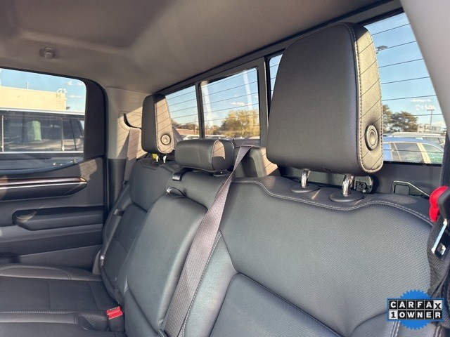 GMC Sierra 1500 Vehicle Full-screen Gallery Image 17