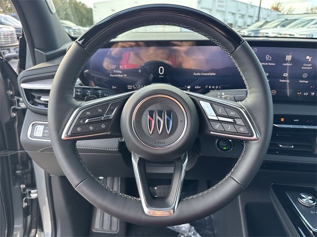 Buick Enclave Vehicle Full-screen Gallery Image 14