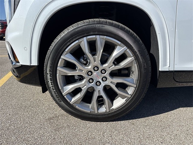 GMC Acadia Vehicle Full-screen Gallery Image 10