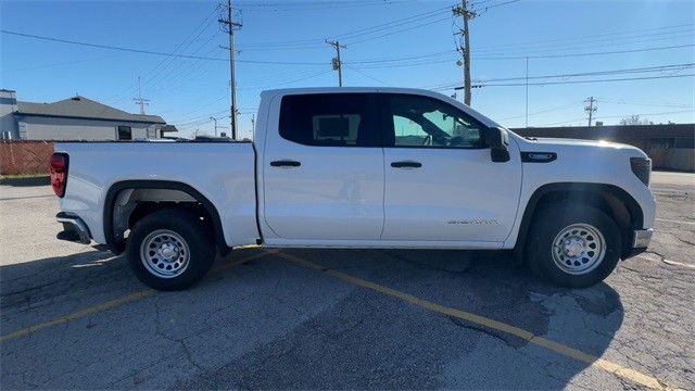 GMC Sierra 1500 Vehicle Full-screen Gallery Image 09