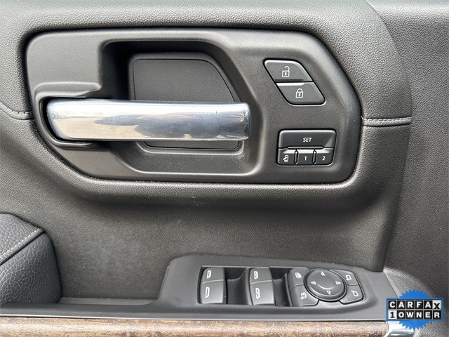 GMC Sierra 1500 Vehicle Full-screen Gallery Image 27