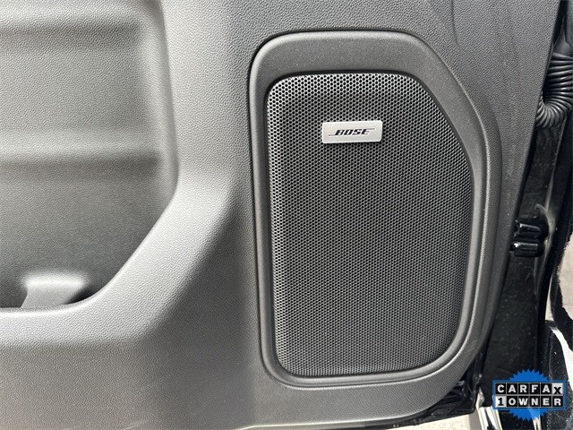 GMC Sierra 1500 Vehicle Full-screen Gallery Image 28