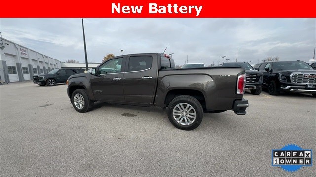 GMC Canyon Vehicle Full-screen Gallery Image 07