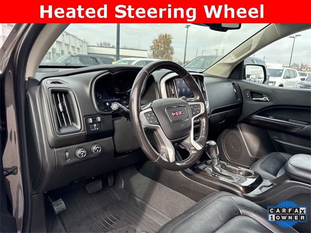 GMC Canyon Vehicle Full-screen Gallery Image 13