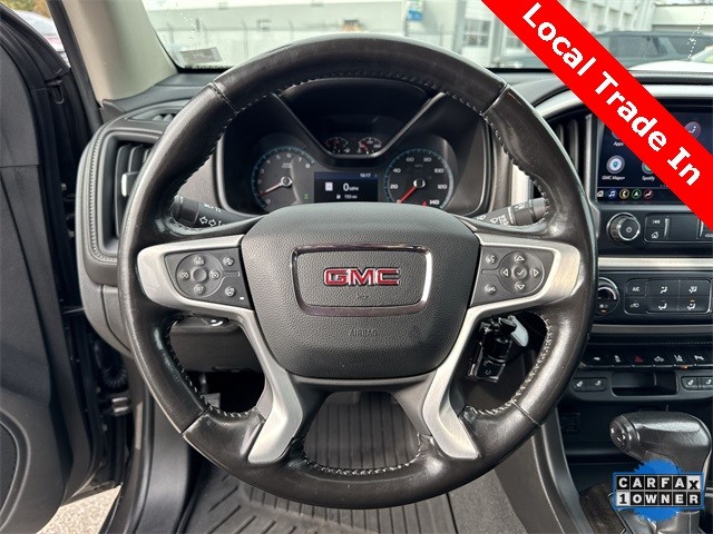 GMC Canyon Vehicle Full-screen Gallery Image 14