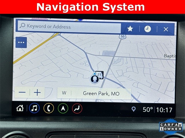 GMC Canyon Vehicle Full-screen Gallery Image 18