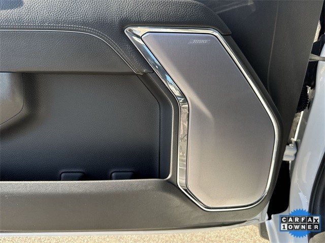 GMC Sierra 1500 Vehicle Full-screen Gallery Image 29