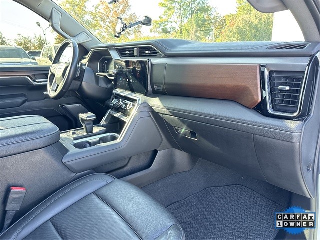 GMC Sierra 1500 Vehicle Full-screen Gallery Image 34