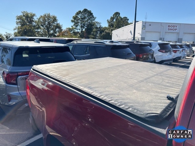 Chevrolet Colorado Vehicle Full-screen Gallery Image 06