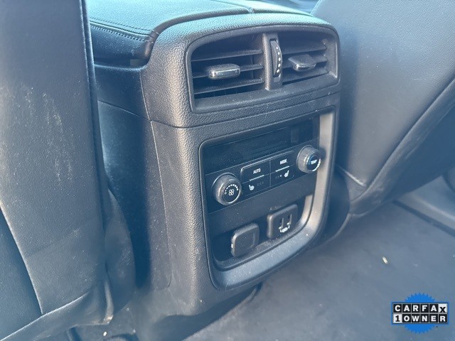 Buick Envision Vehicle Full-screen Gallery Image 10