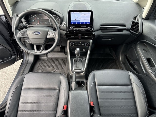 Ford EcoSport Vehicle Full-screen Gallery Image 25