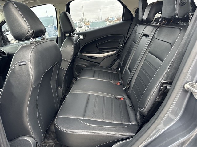 Ford EcoSport Vehicle Full-screen Gallery Image 28