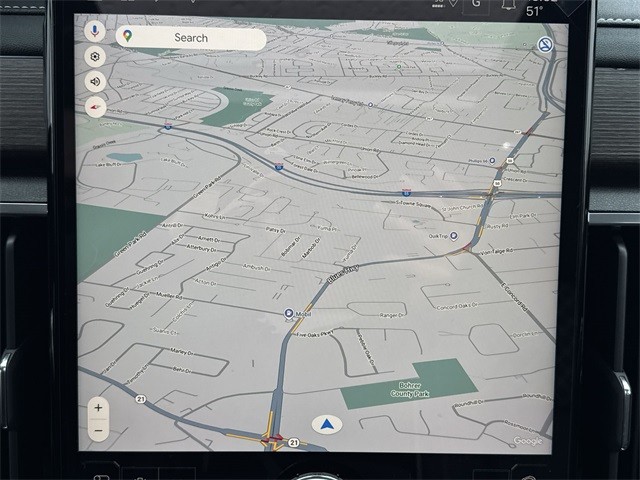 GMC Acadia Vehicle Full-screen Gallery Image 18