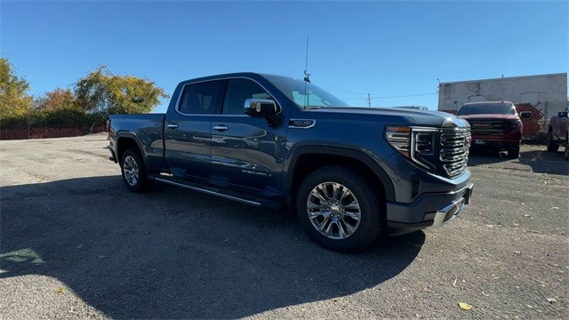 GMC Sierra 1500 Vehicle Full-screen Gallery Image 02