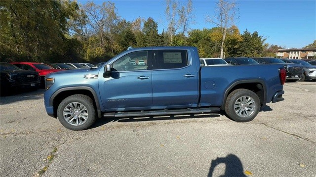 GMC Sierra 1500 Vehicle Full-screen Gallery Image 05