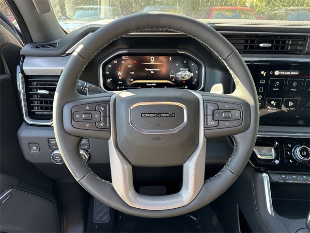 GMC Sierra 1500 Vehicle Full-screen Gallery Image 14