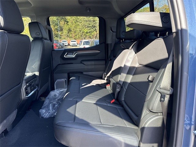 GMC Sierra 1500 Vehicle Full-screen Gallery Image 22