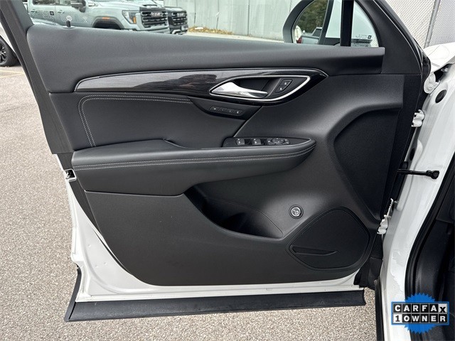 Buick Envision Vehicle Full-screen Gallery Image 25