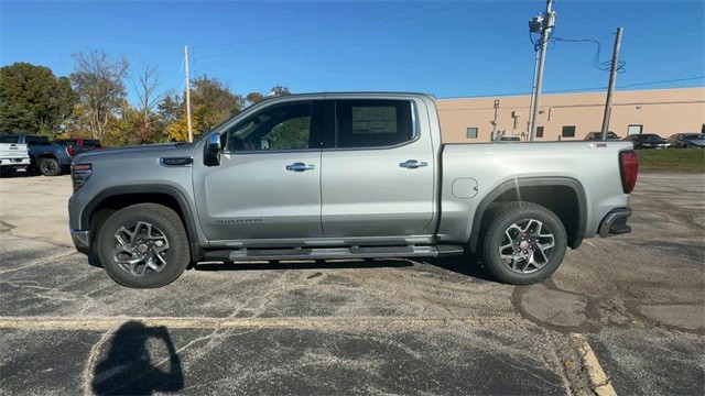 GMC Sierra 1500 Vehicle Full-screen Gallery Image 05