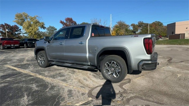 GMC Sierra 1500 Vehicle Full-screen Gallery Image 06