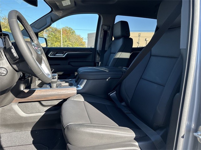 GMC Sierra 1500 Vehicle Full-screen Gallery Image 11