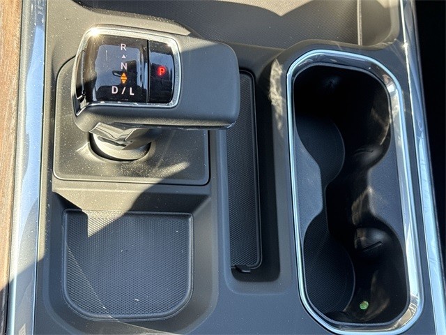 GMC Sierra 1500 Vehicle Full-screen Gallery Image 20