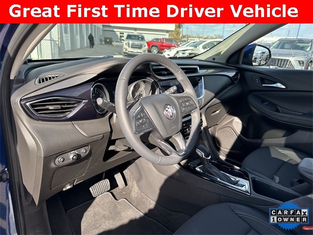 Buick Encore GX Vehicle Full-screen Gallery Image 13