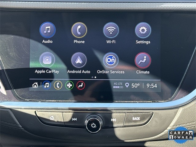 Buick Encore GX Vehicle Full-screen Gallery Image 17