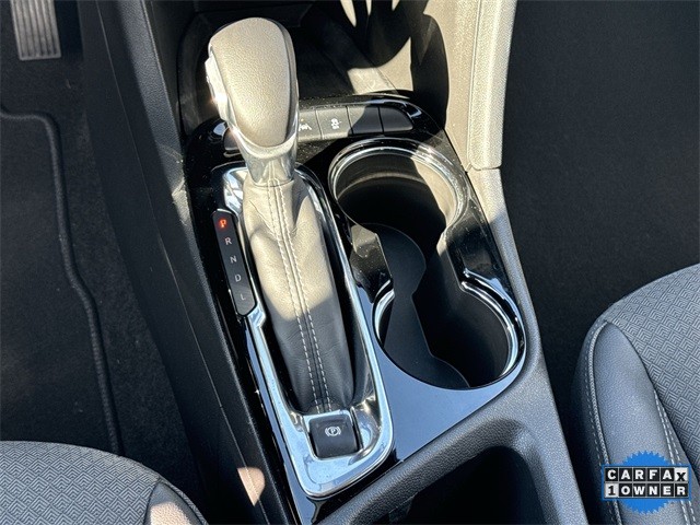 Buick Encore GX Vehicle Full-screen Gallery Image 19