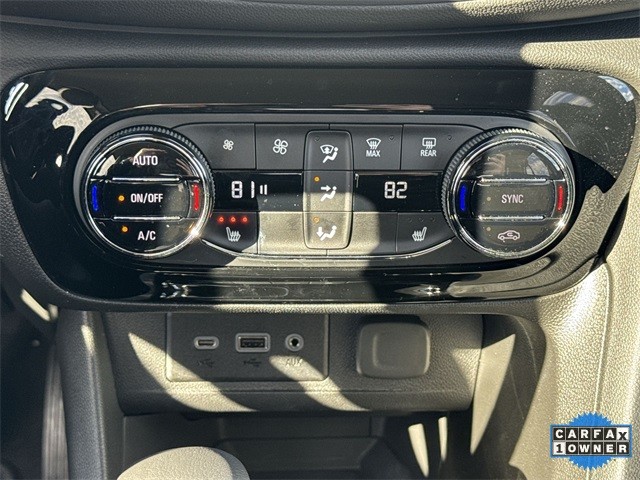 Buick Encore GX Vehicle Full-screen Gallery Image 21