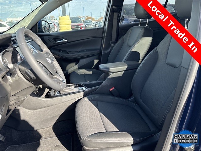 Buick Encore GX Vehicle Full-screen Gallery Image 22