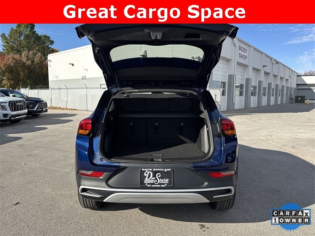 Buick Encore GX Vehicle Full-screen Gallery Image 27