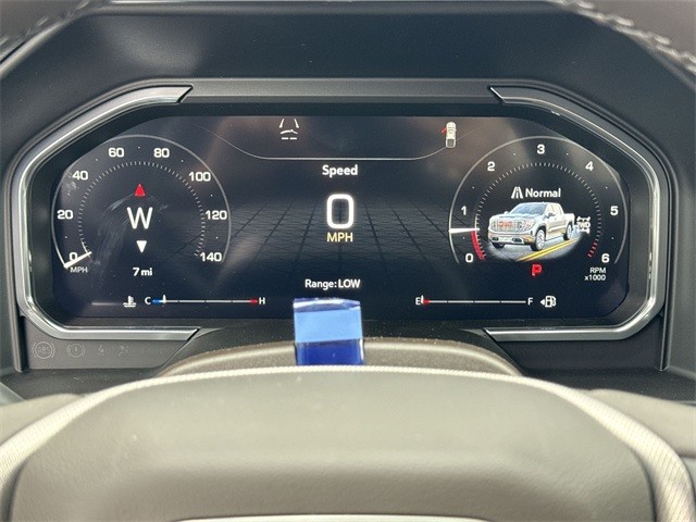 GMC Sierra 1500 Vehicle Full-screen Gallery Image 15