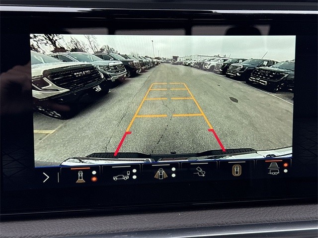 GMC Sierra 1500 Vehicle Full-screen Gallery Image 17