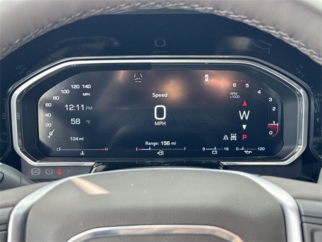 GMC Sierra 1500 Vehicle Full-screen Gallery Image 15