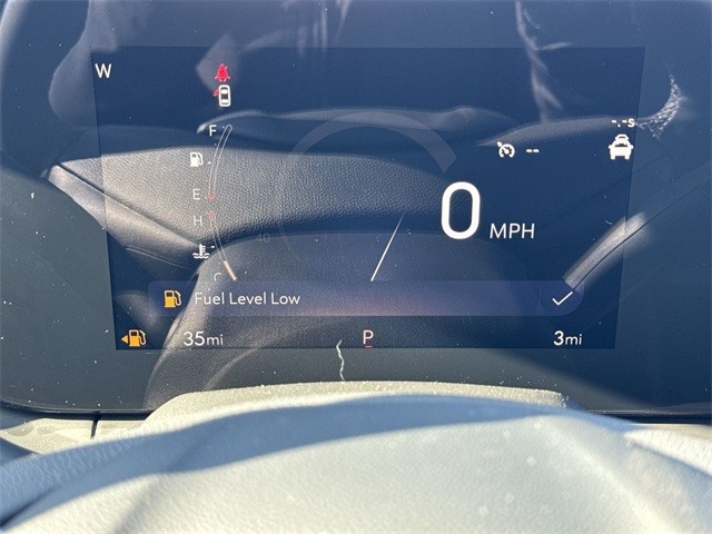 Buick Envista Vehicle Full-screen Gallery Image 15