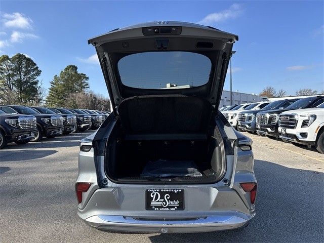 Buick Envista Vehicle Full-screen Gallery Image 22