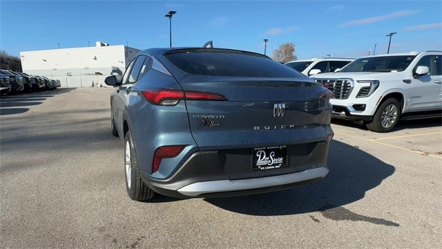 Buick Envista Vehicle Full-screen Gallery Image 07