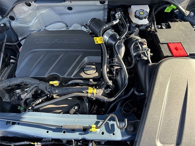 Buick Envista Vehicle Full-screen Gallery Image 24