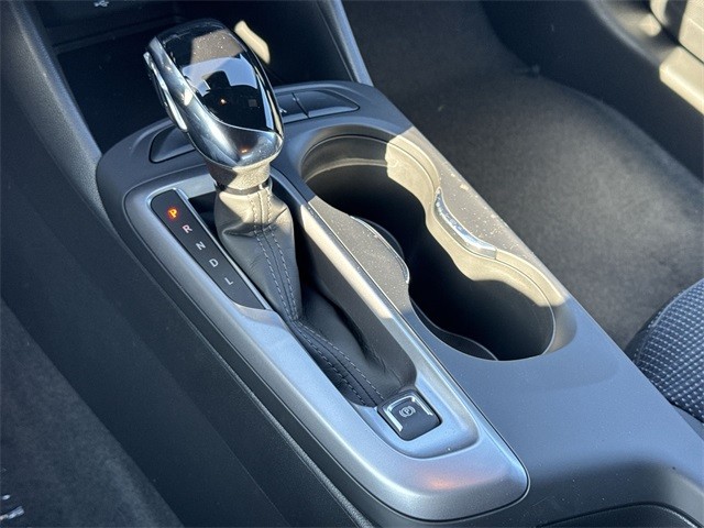 Buick Envista Vehicle Full-screen Gallery Image 20